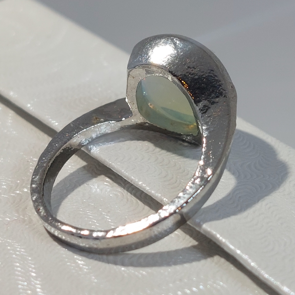 2 For $20 Sale Fashion Jewelry Ring Size 7.5 Crystal Iridescent Gemstone Silver - Picture 7 of 10